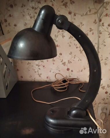 Лампа настольная