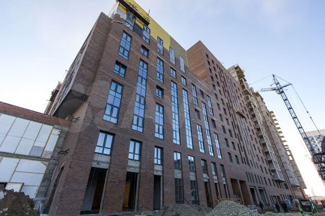 2-к. квартира, 65 м², 4/17 эт.