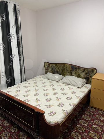2-к. квартира, 47 м², 1/15 эт.