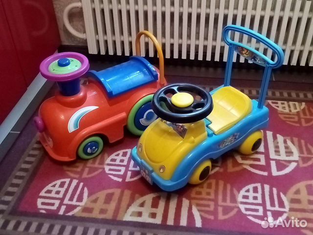 Паровоз,машинка прогулочная.Игрушки