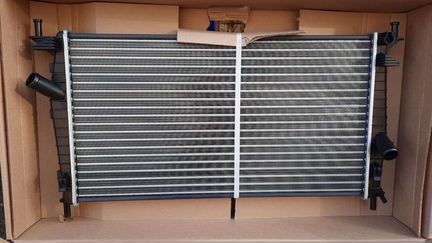 Форд фокус два с 05 радиатор