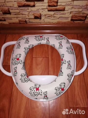 Детское сиденье на унитаз