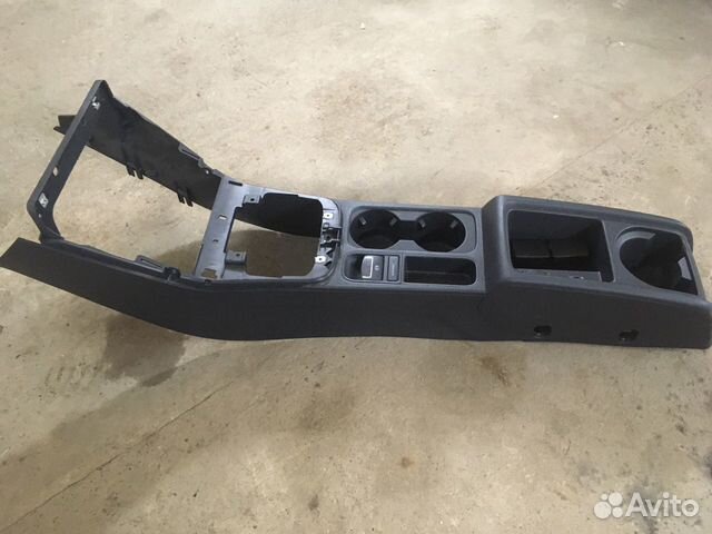 Продаю центральный тоннель для тигуана