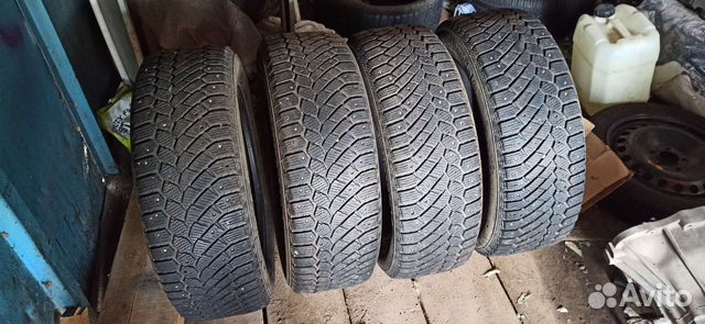 Continental Conti4x4IceContact 225/60 R18