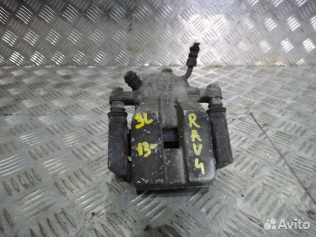 Суппорт Rav 4 (13) зад L б/у