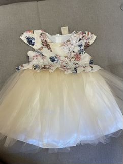 Платье для малышки до года