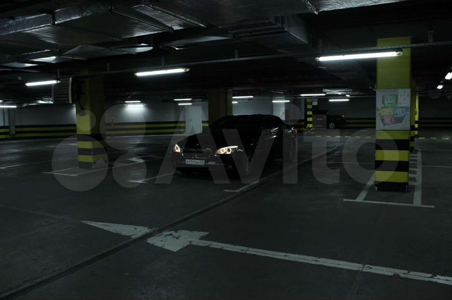 Машиноместо, 16 м²