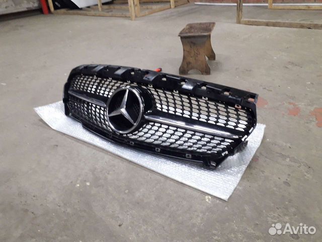 Решетка радиатора Mercedes W117 CLA Diamond C117