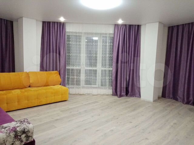 2-к. квартира, 68 м², 1/9 эт.