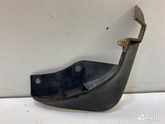 Брызговик передний левый Mazda 6 седан GG 2.0 2003
