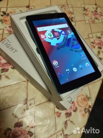 Функциональный планшет Bq light 7083g 3G