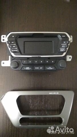 Штатная магнитола Киа Рио 3