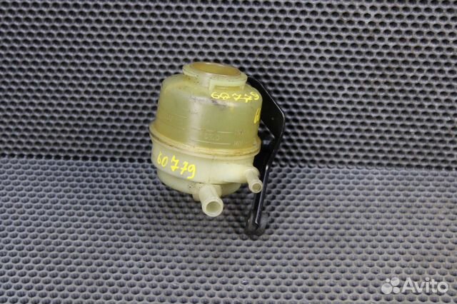 Бачок гур Toyota Camry SV21 1vzfe