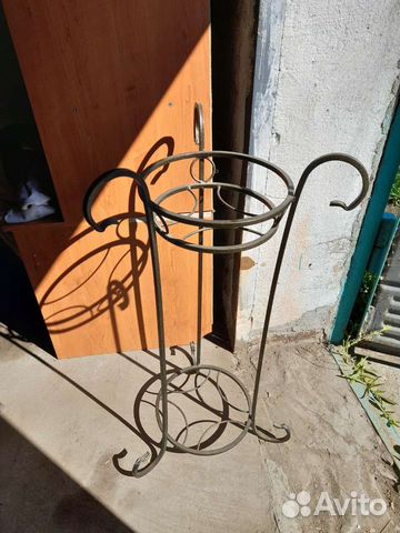 Подставка для цветов