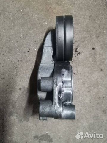 Механизм натяжения ремня, цепи Volkswagen Passat