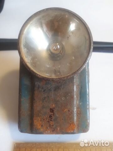 Старинный карманный фонарик времён СССР