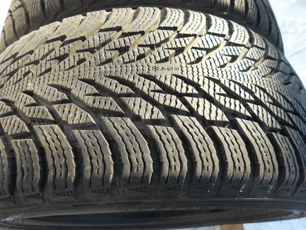 Nokian 245/40 R19