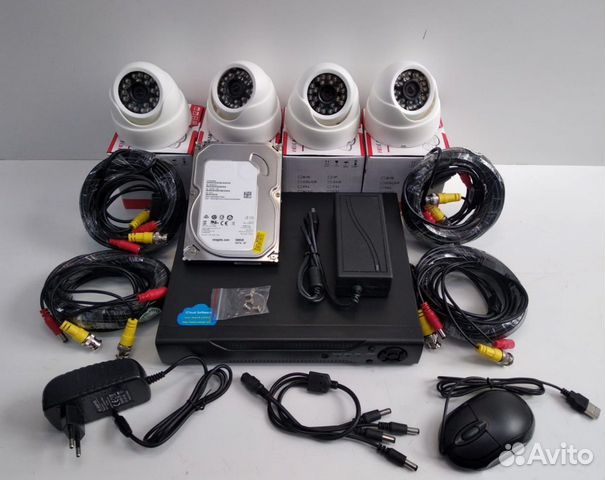 Готовый комплект видеонаблюдения на 4 камеры 5мП