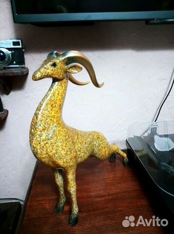 Статуэтка горный козёл