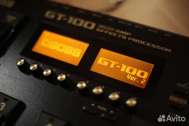 Гитарный процессор Boss GT-100 (с сумкой)