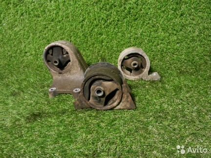 Подушка двигателя Nissan Almera Classic