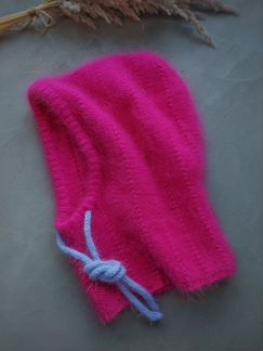 Вязаные изделия ручной работы