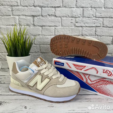 Женские кроссовки New Balance