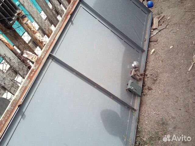 Двери металлические