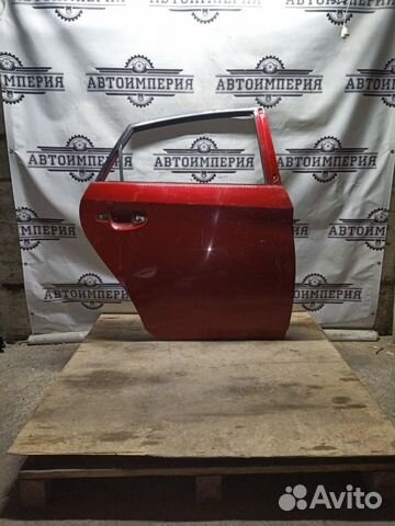 Дверь Toyota Prius 30 2010 1.8