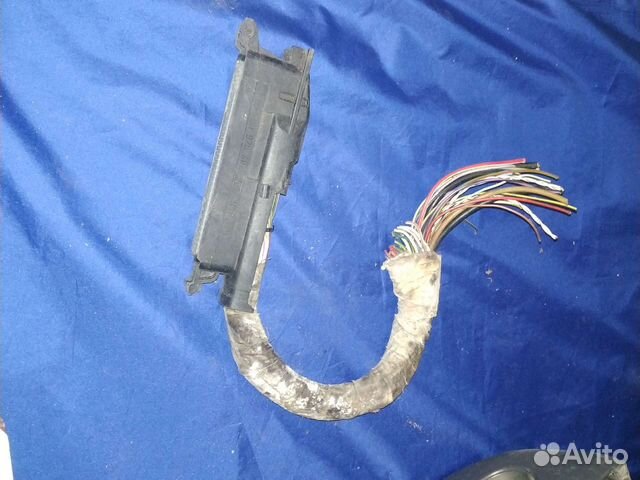 Корпус разъема с пинами Audi Allroad quattro 00-05