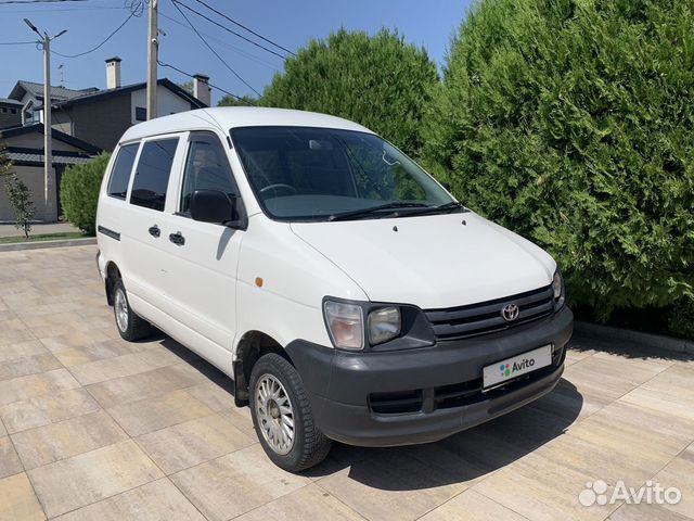Toyota Town Ace 1997.