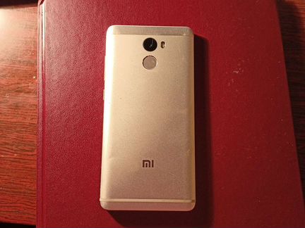 Телефон Xiaomi redmi 4A на запчасти