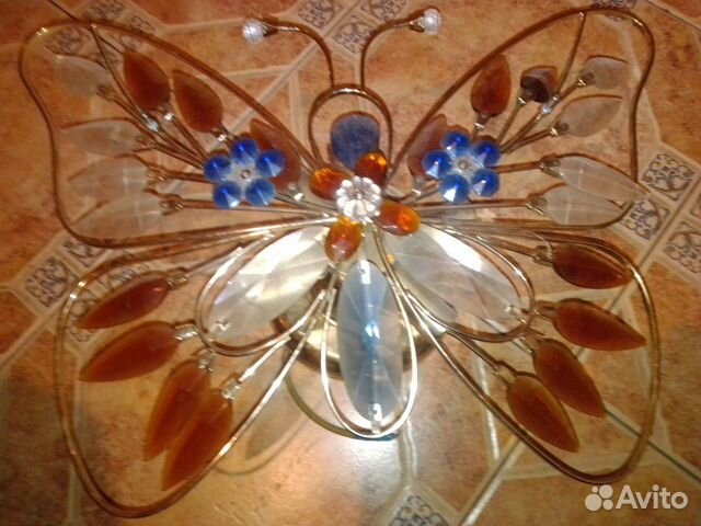 Продам Люстру Бабочку