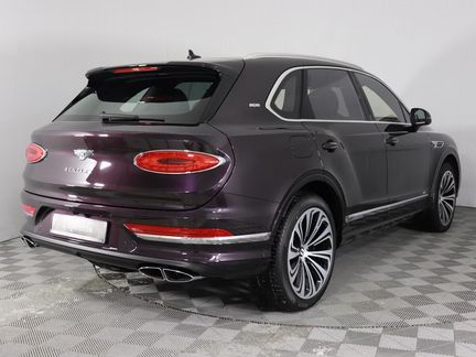 Bentley Bentayga, 2021