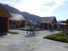 Усадьба с гостевыми домами в Чемале 180м2