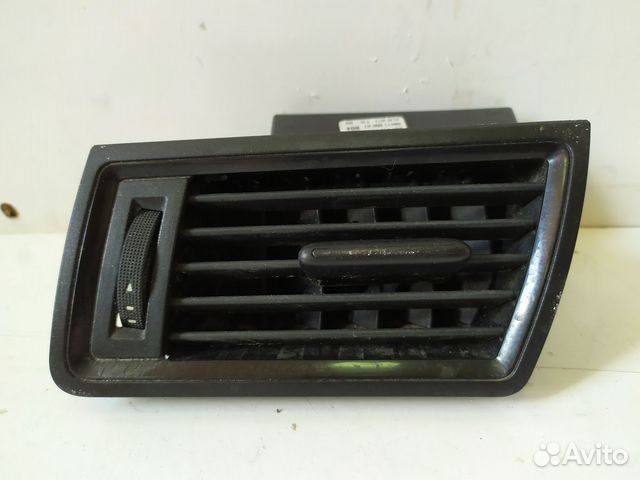 Дефлектор воздушный торпедо левый Rapid 2013