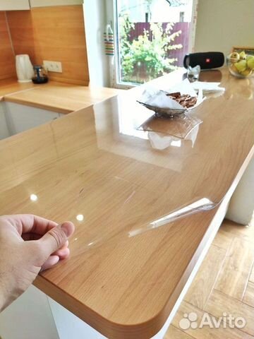 Силиконовая прозрачная скатерть на стол