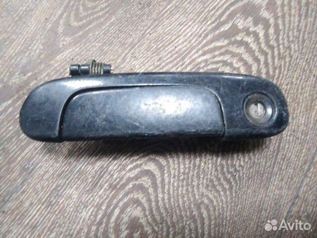 Ручка двери внешняя передняя левая Mazda 323 BJ