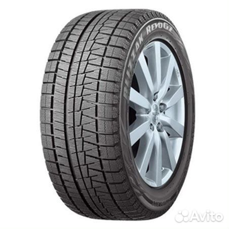Bridgestone Blizzak Revo GZ 225/50 R17