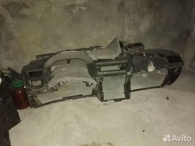 Панель (торпеда) vw. Golf 4,bora,jetta mk4