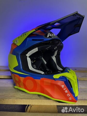 Внедорожный шлем Airoh Twist 2.0 Lift Azure Matt