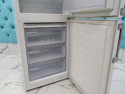 Холодильник Beko ch 322 100