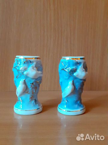 Парные миниатюрные вазочки 