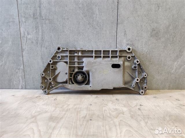 Подрамник передний Audi A3