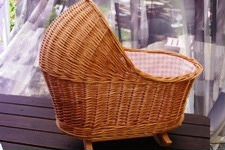 Кроватка для куклы