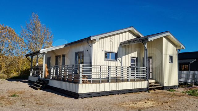 Коттедж 140 м² на участке 10 сот.