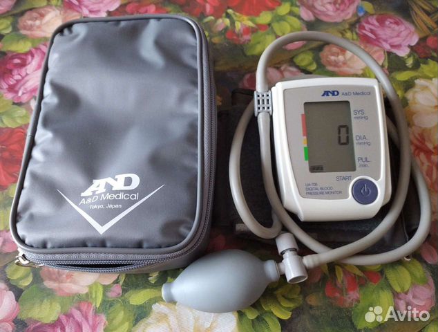 Тонометр полуавтоматический AND