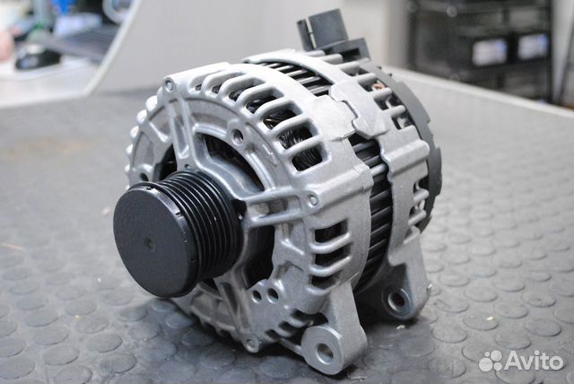 Генератор Land Rover Freelander 2.2 TD4 180А