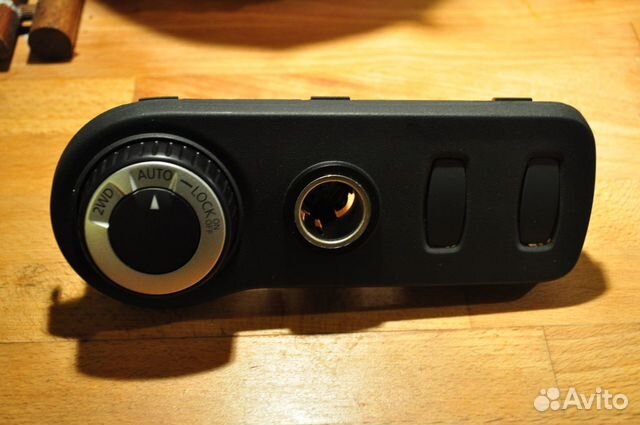 Блок переключения 2WD/4WD Renault Duster