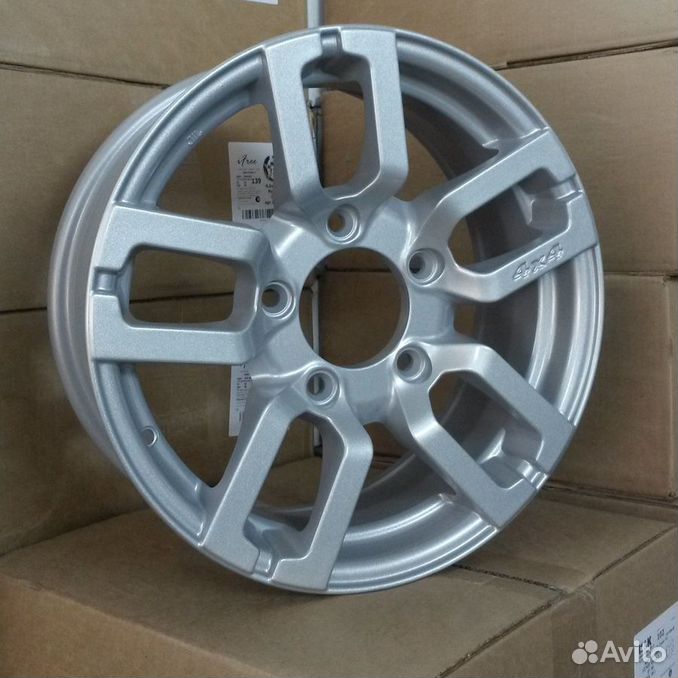 5. Диск уаз r15 штампованные. 5 139. 7 диски на ниву. Диск штампованный шевроле нива r16.